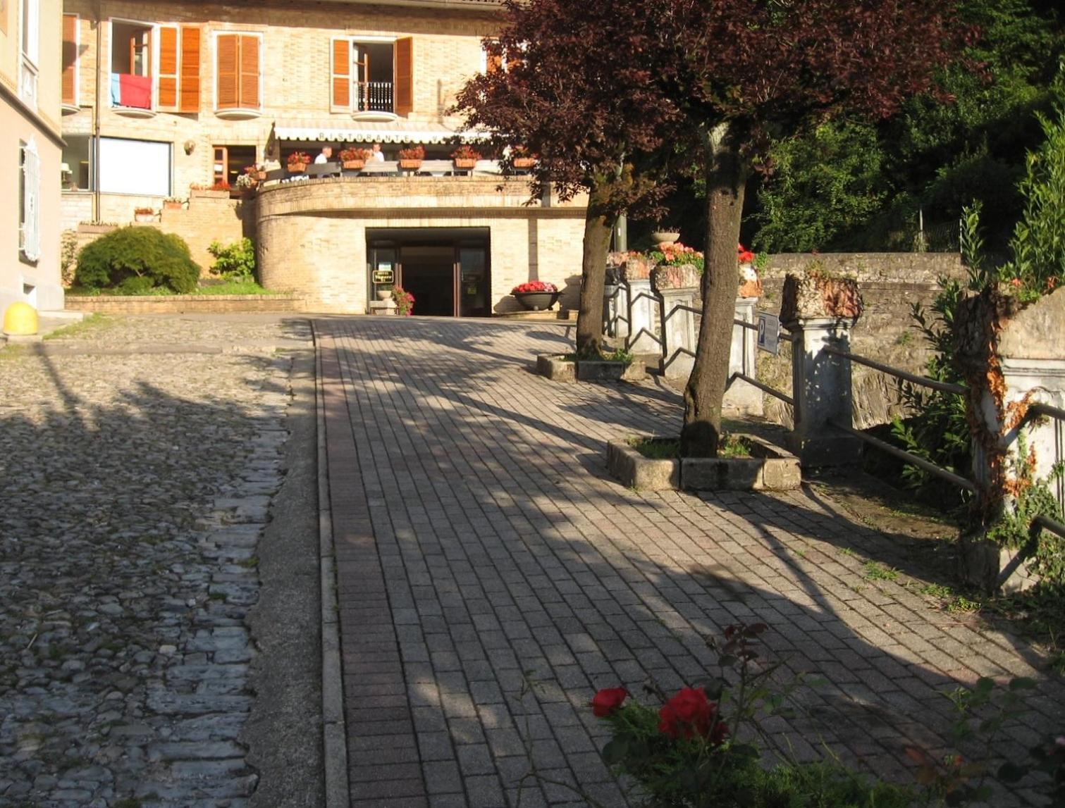 Hotel Ristorante Vapore Faggeto Lario Exterior foto