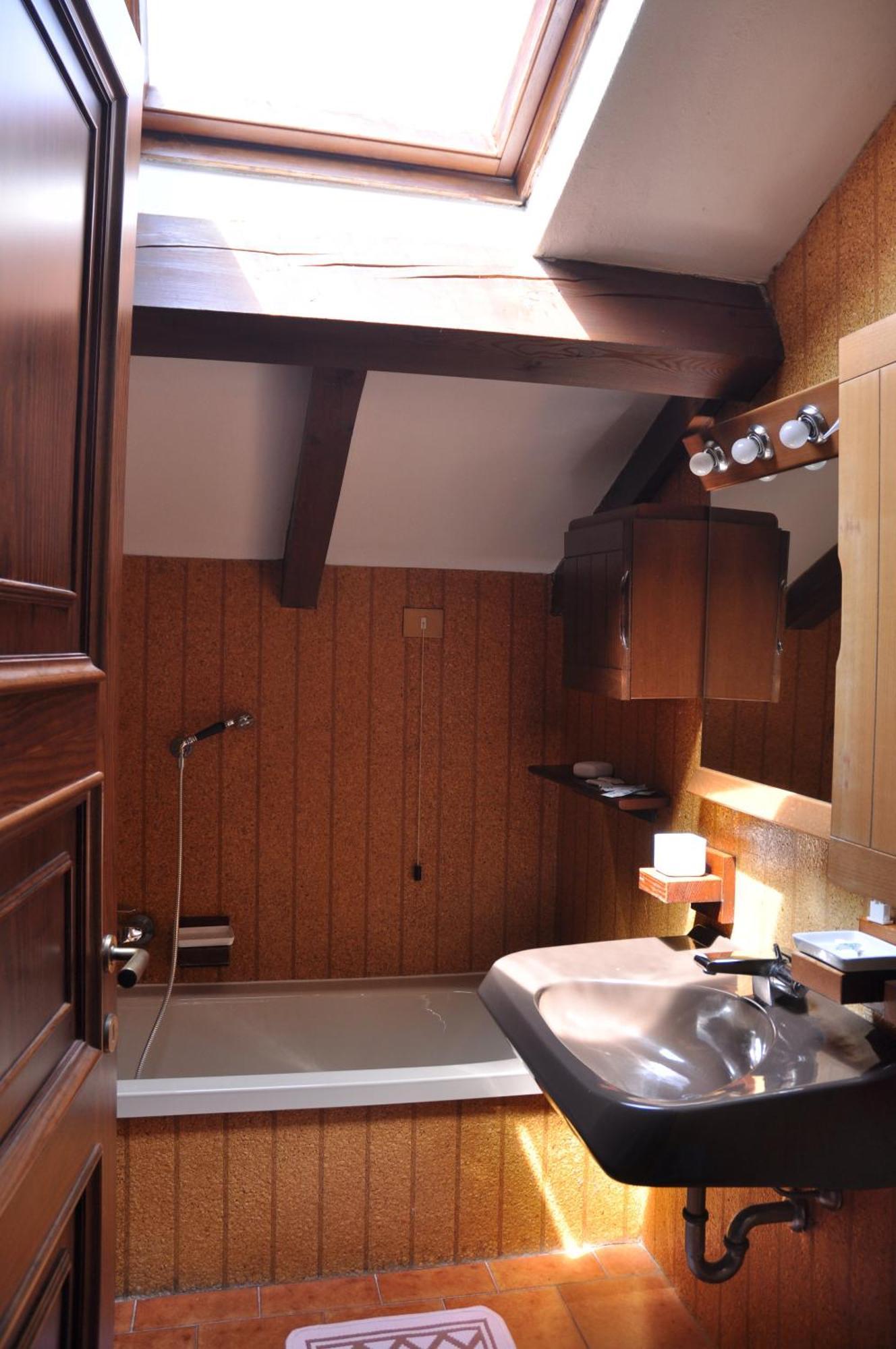 Hotel Ristorante Vapore Faggeto Lario Zimmer foto